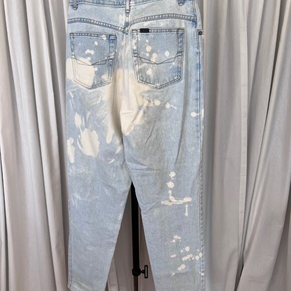 Vintage 80's Chic Bleached Hi Waisted Jeans - Picture 5 of 5